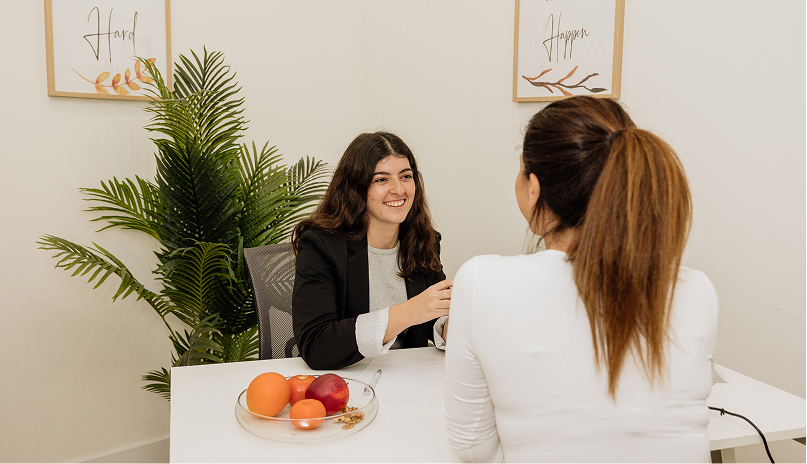 Consulta profesional para el tratamiento de trastornos de la conducta alimentaria.